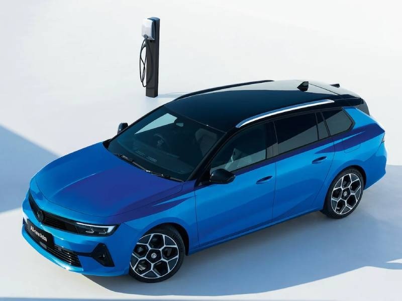 Vauxhall Astra Sports Tourer at Westcars of Tiverton