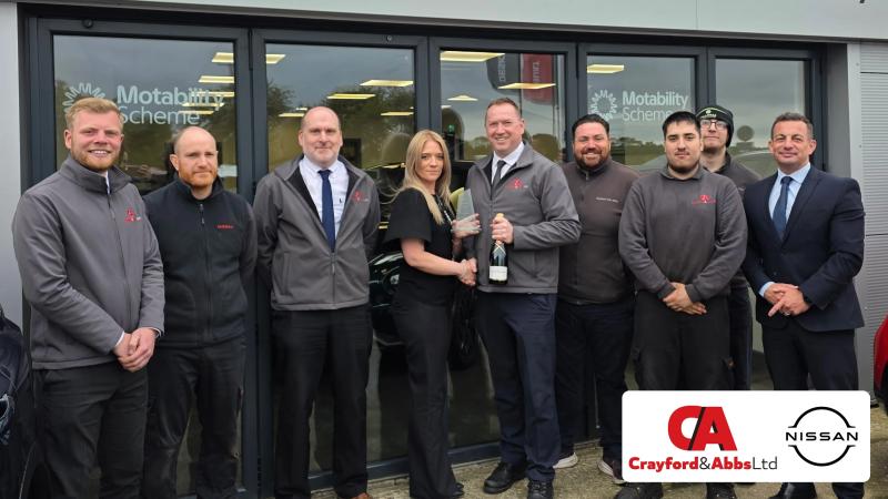 Crayford & Abbs Wins Nissan Aftersales Dealer of the Quarter Award
