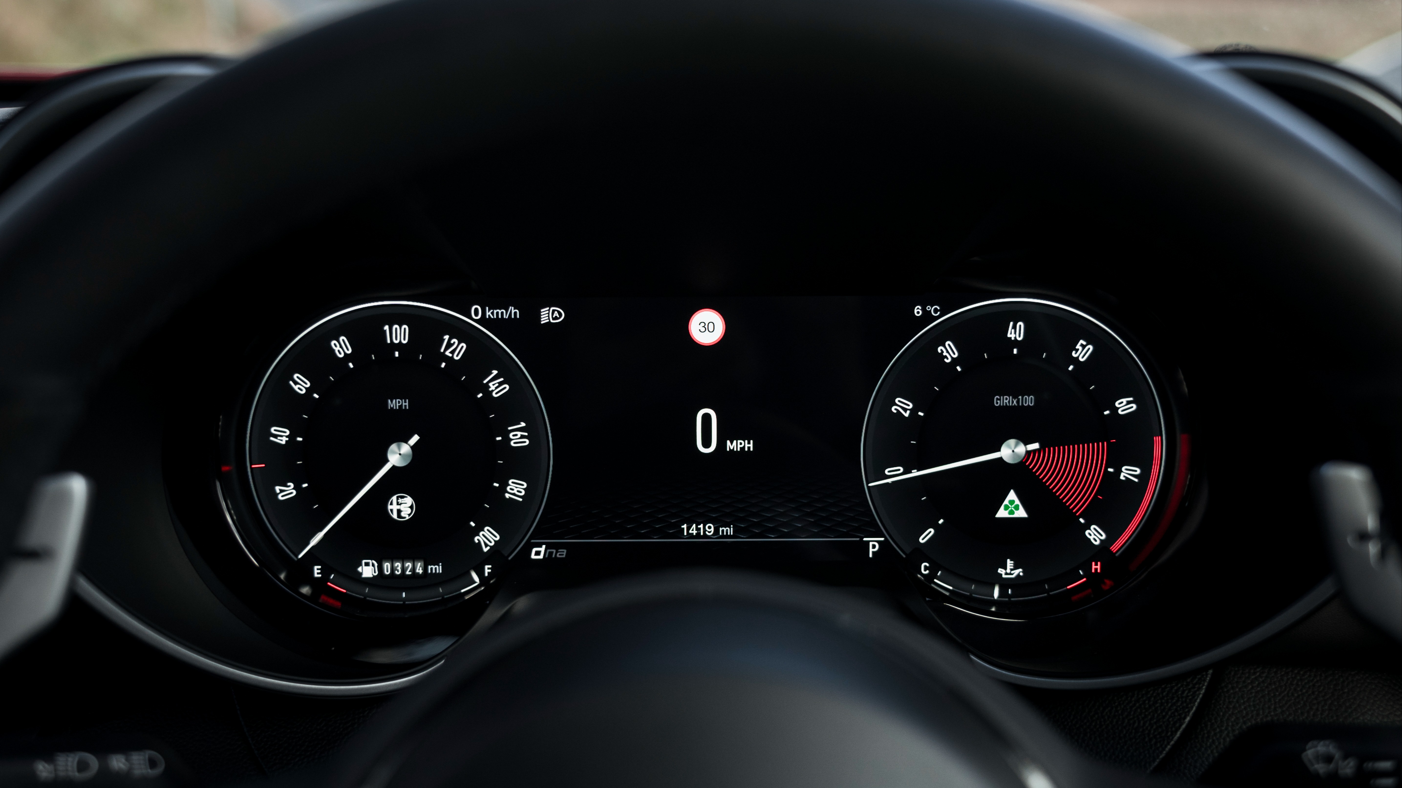 Alfa Romeo Giulia Quadrifoglio 2.9 V6 Bi-Turbo 382KW (520hp)
