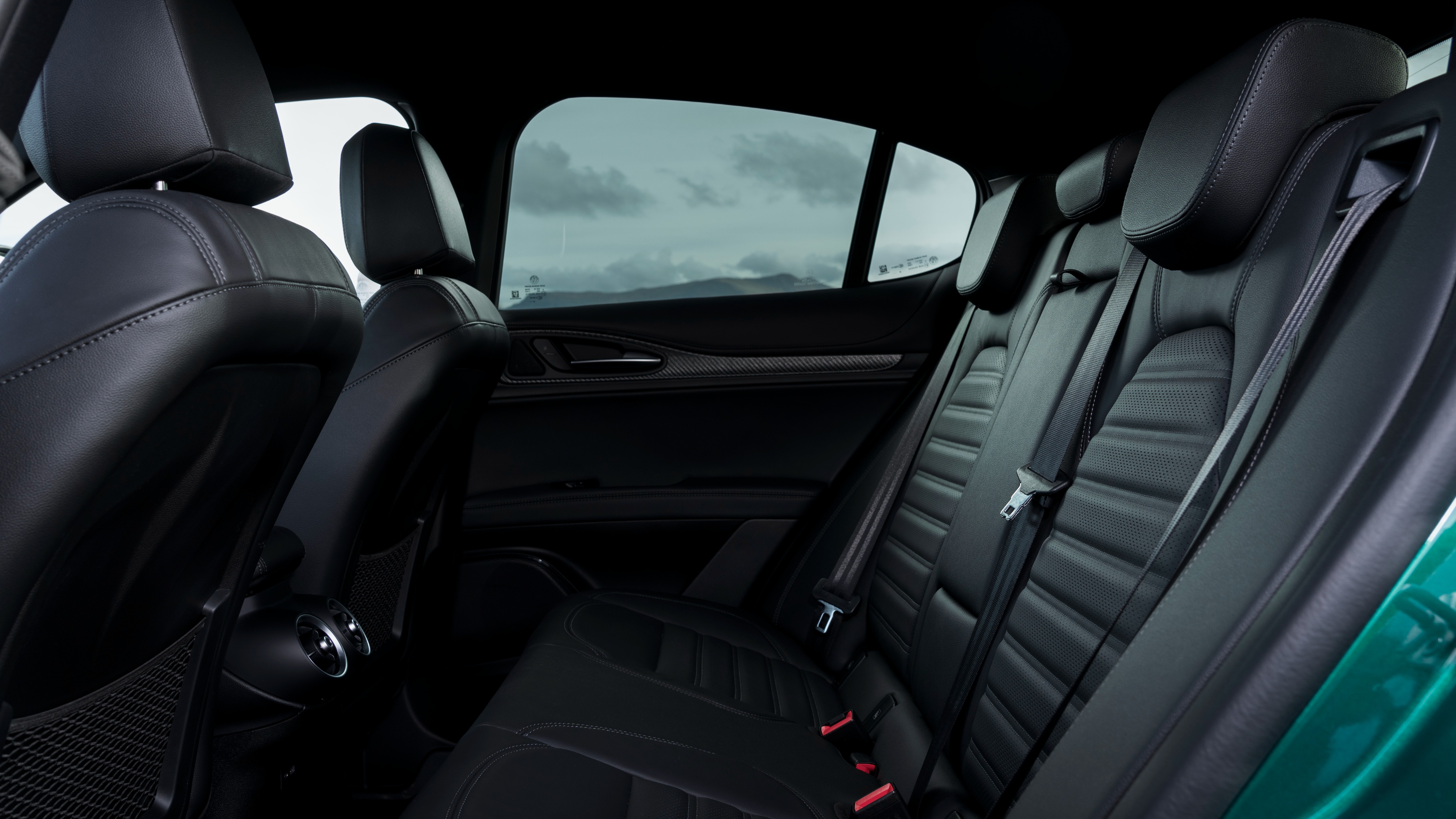 Alfa Romeo Stelvio Quadrifoglio 2.9 Petrol Q4 382kW (520hp) Automatic