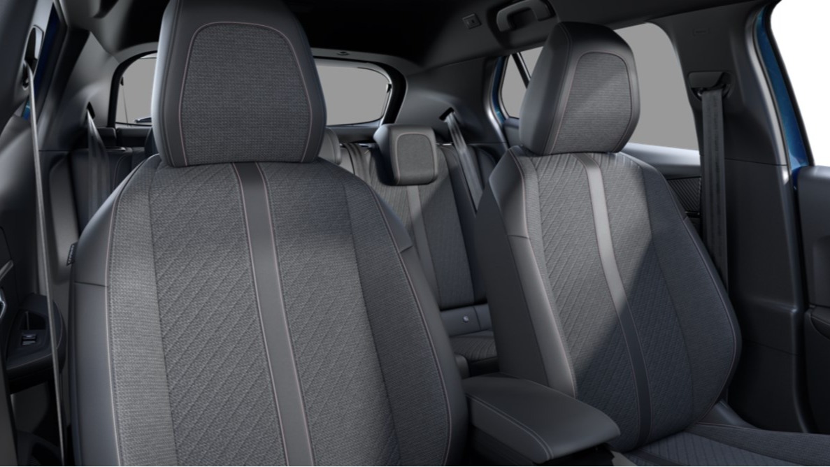 Peugeot 2008 1.2L 100 S&S 6-speed manual