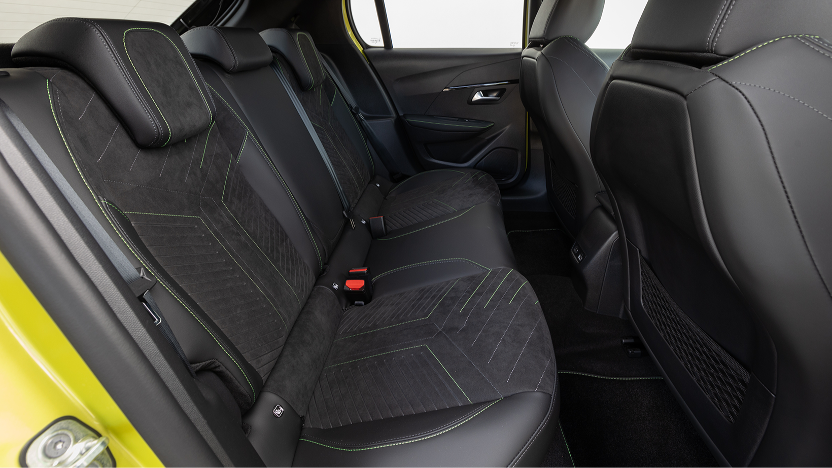 Peugeot 208 Turbo 100 S&S | 6-speed manual