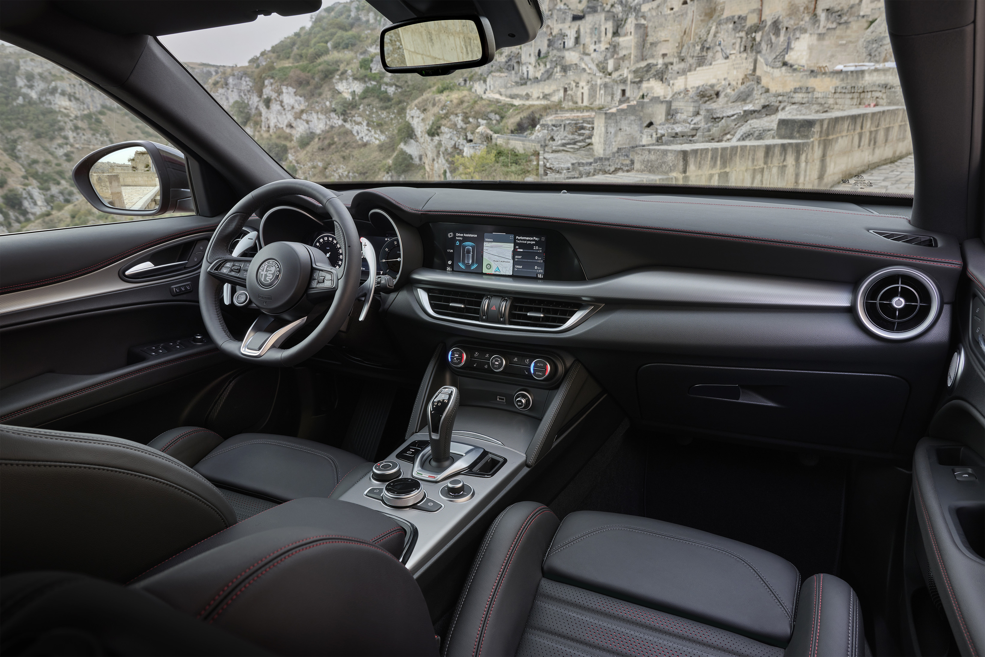 Alfa Romeo STELVIO Stelvio 2.0 Turbo Petrol 280 Q4 Veloce