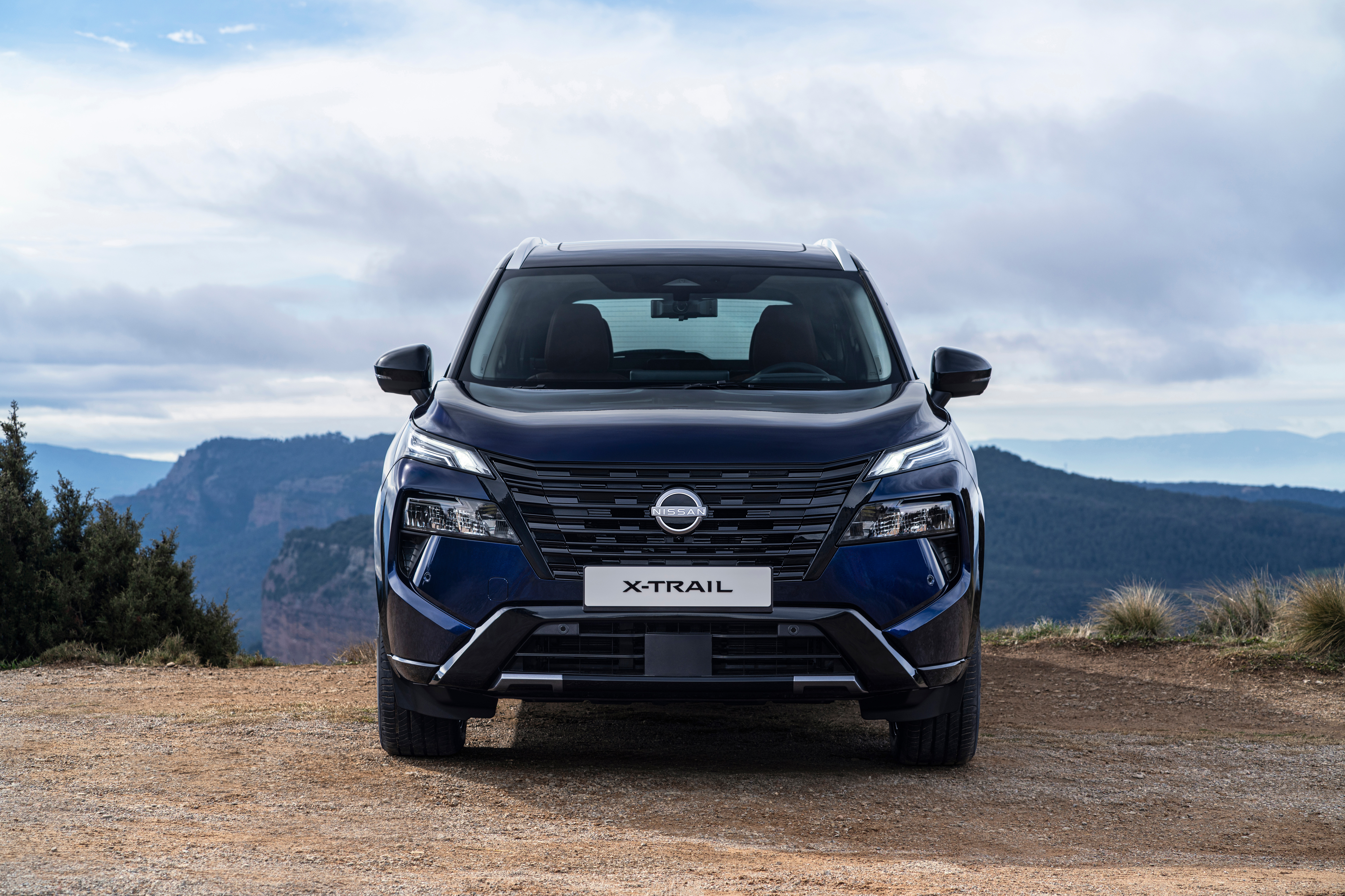 Nissan New X-Trail 5ST e-4ORCE 4WD Tekna