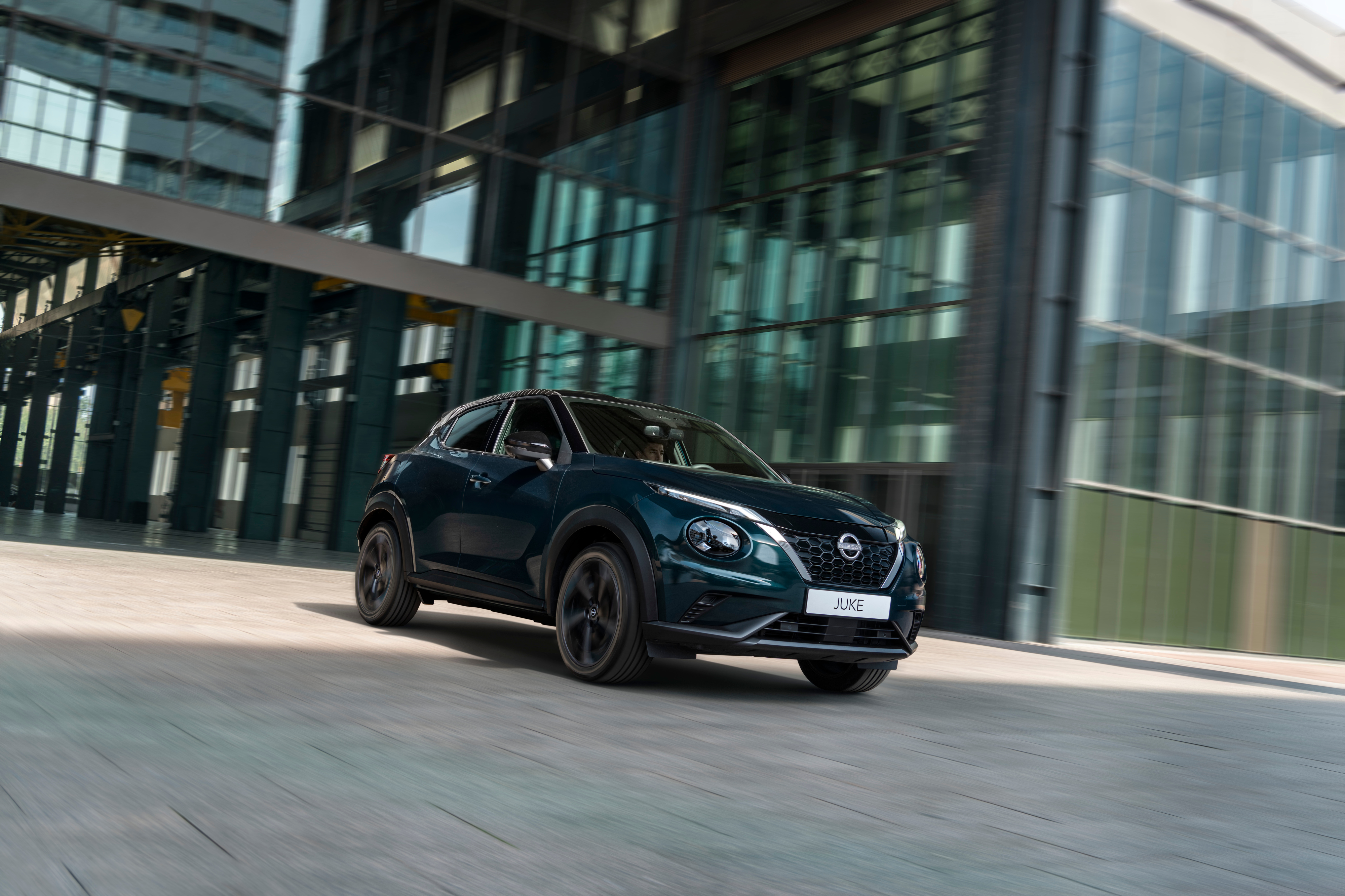 Nissan JUKE 1.6 Hybrid 143 PS Automatic 2WD