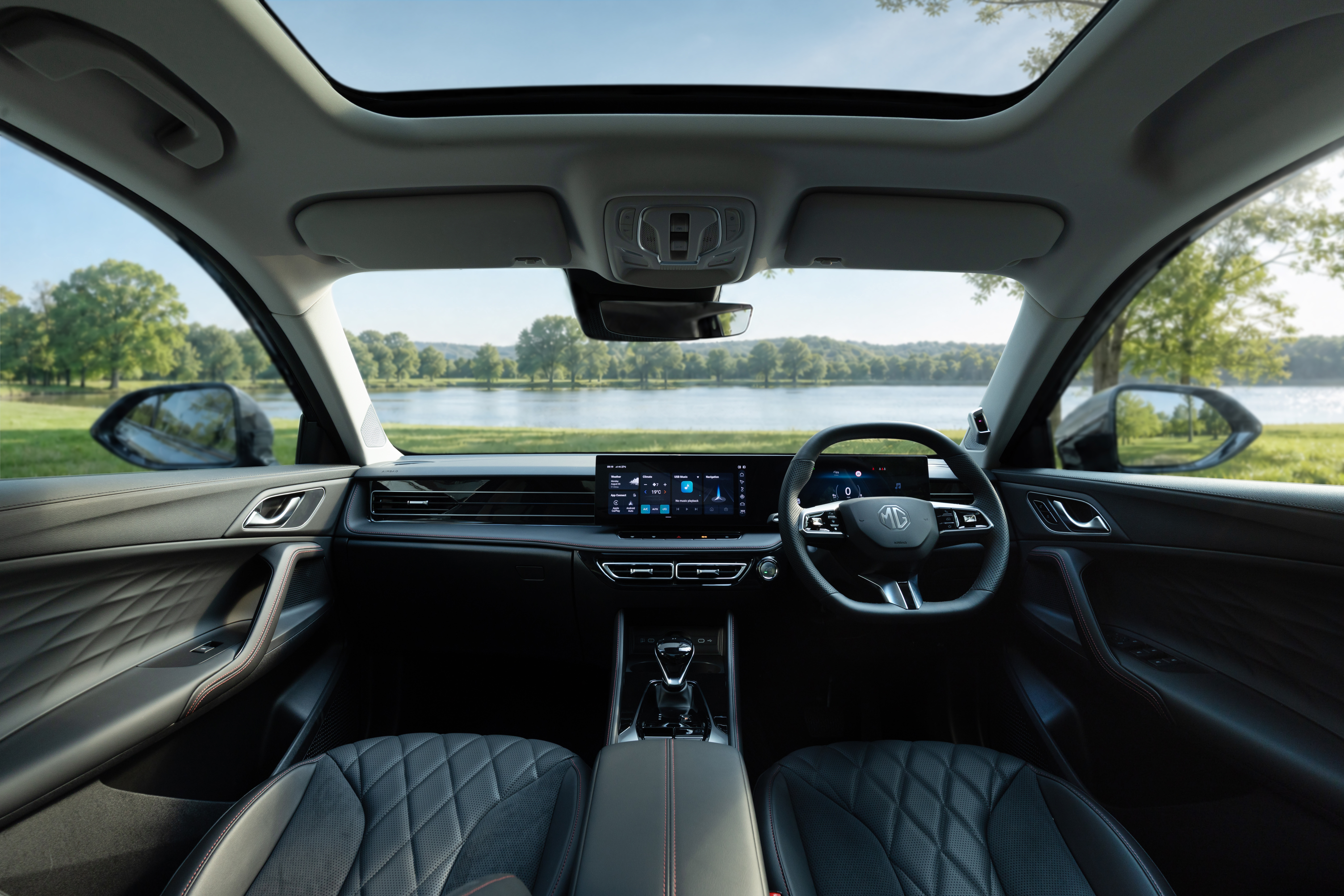 MG MG HS Hybrid+ 1.5L Hybrid 2 Speed Automatic