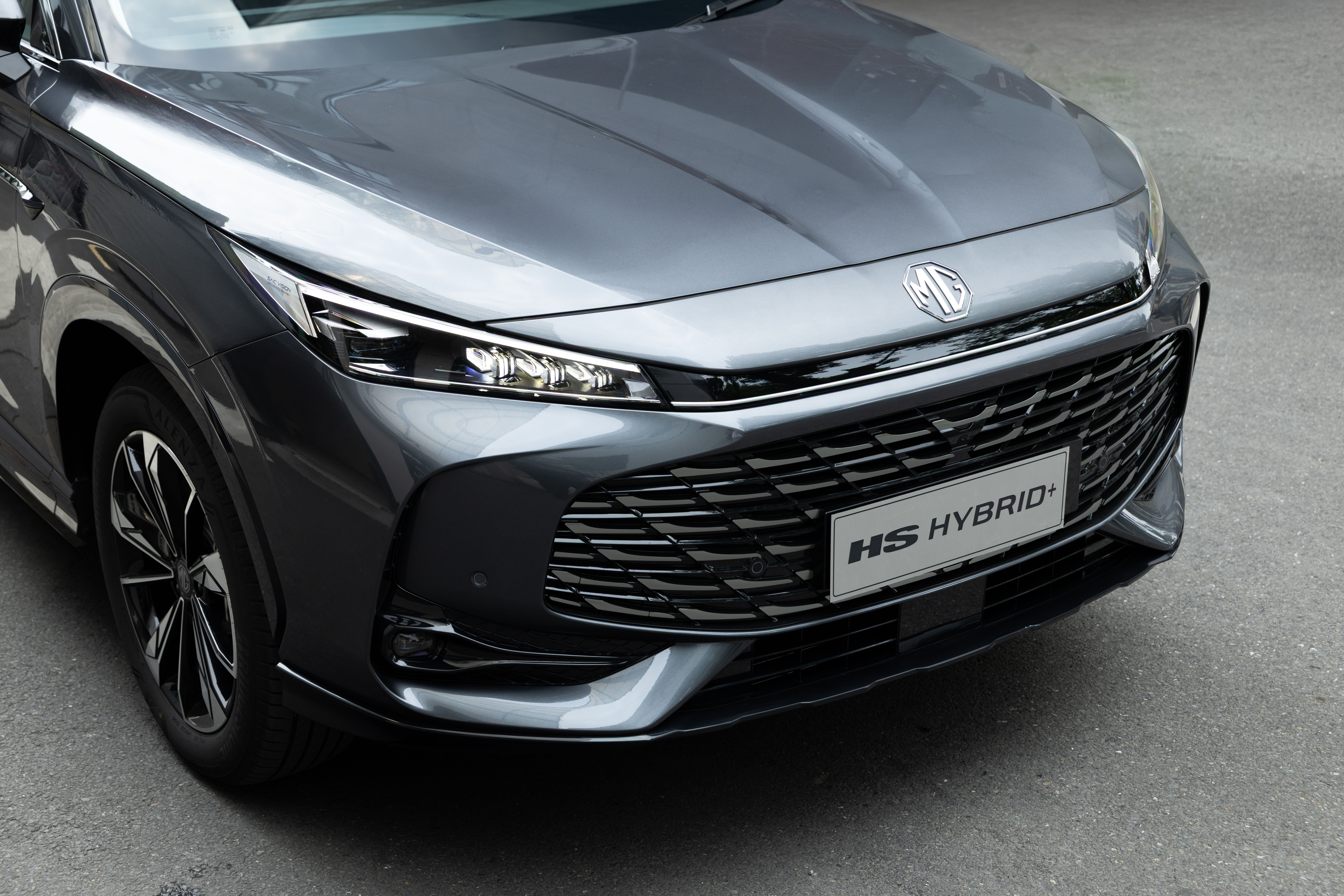 MG MG HS Hybrid+ 1.5L Hybrid 2 Speed Automatic