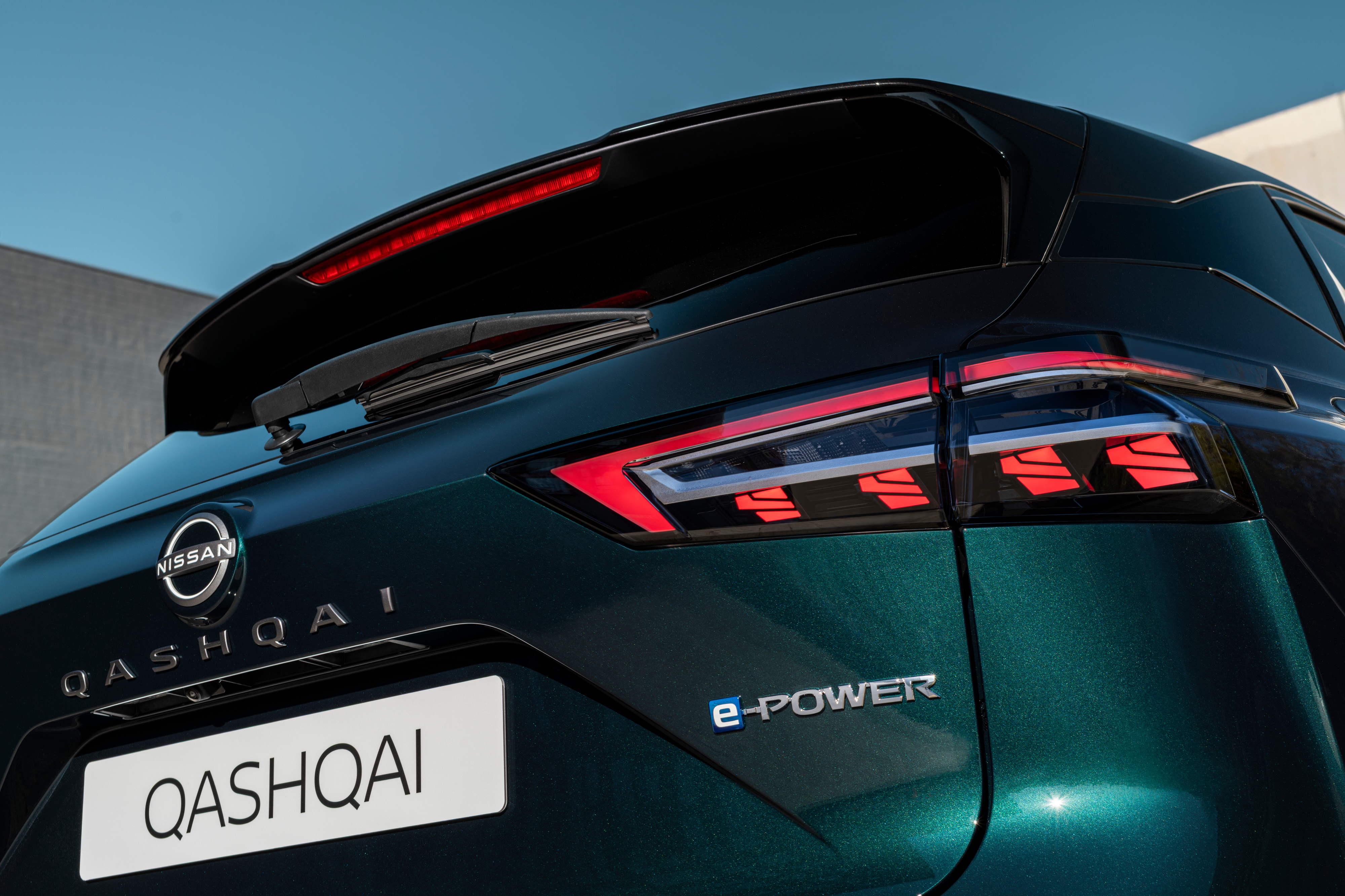 Nissan QASHQAI 1.5L New e-POWER 205 PS Automatic 2WD