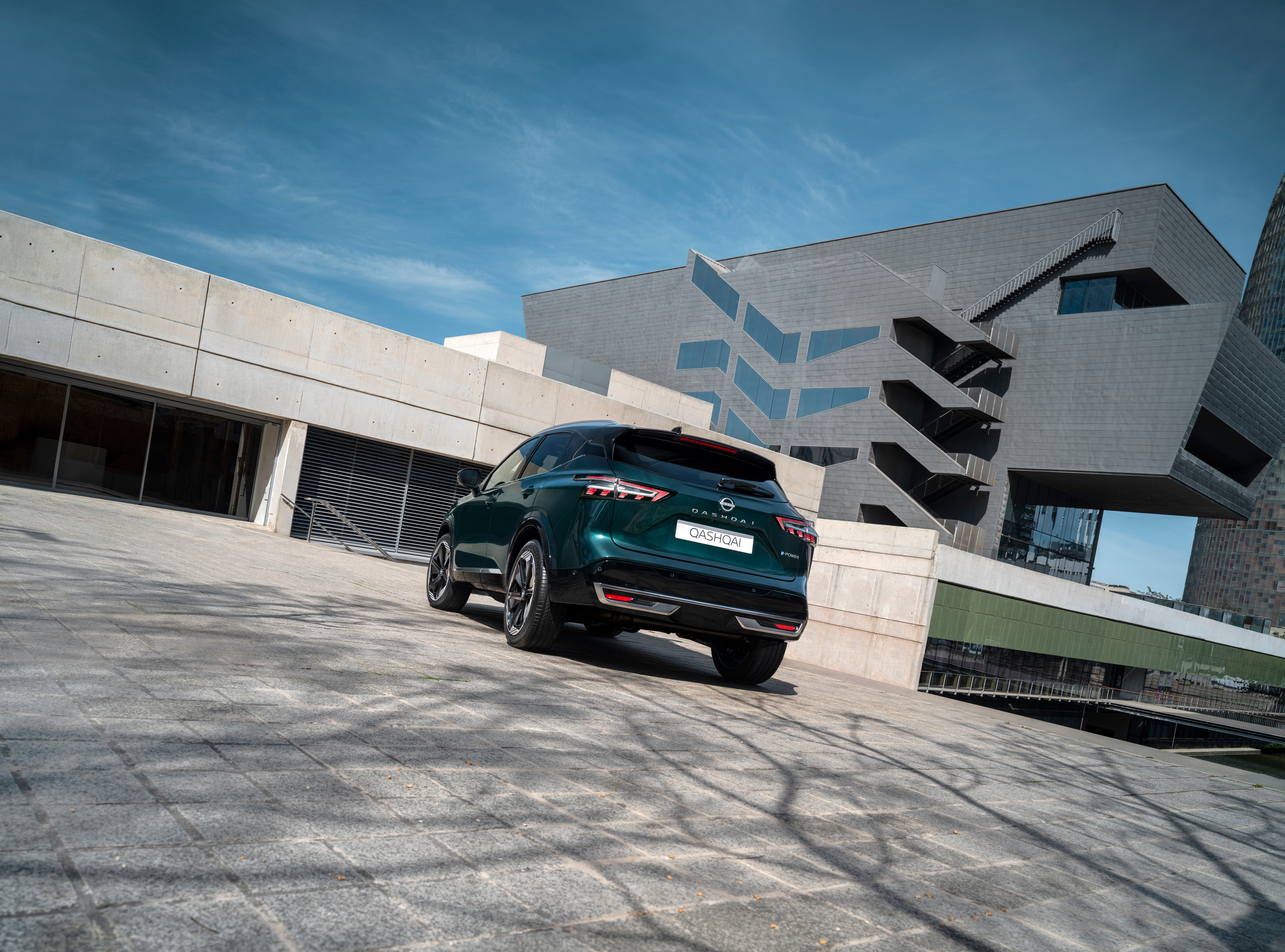 Nissan QASHQAI 1.5L New e-POWER 205 PS Automatic 2WD