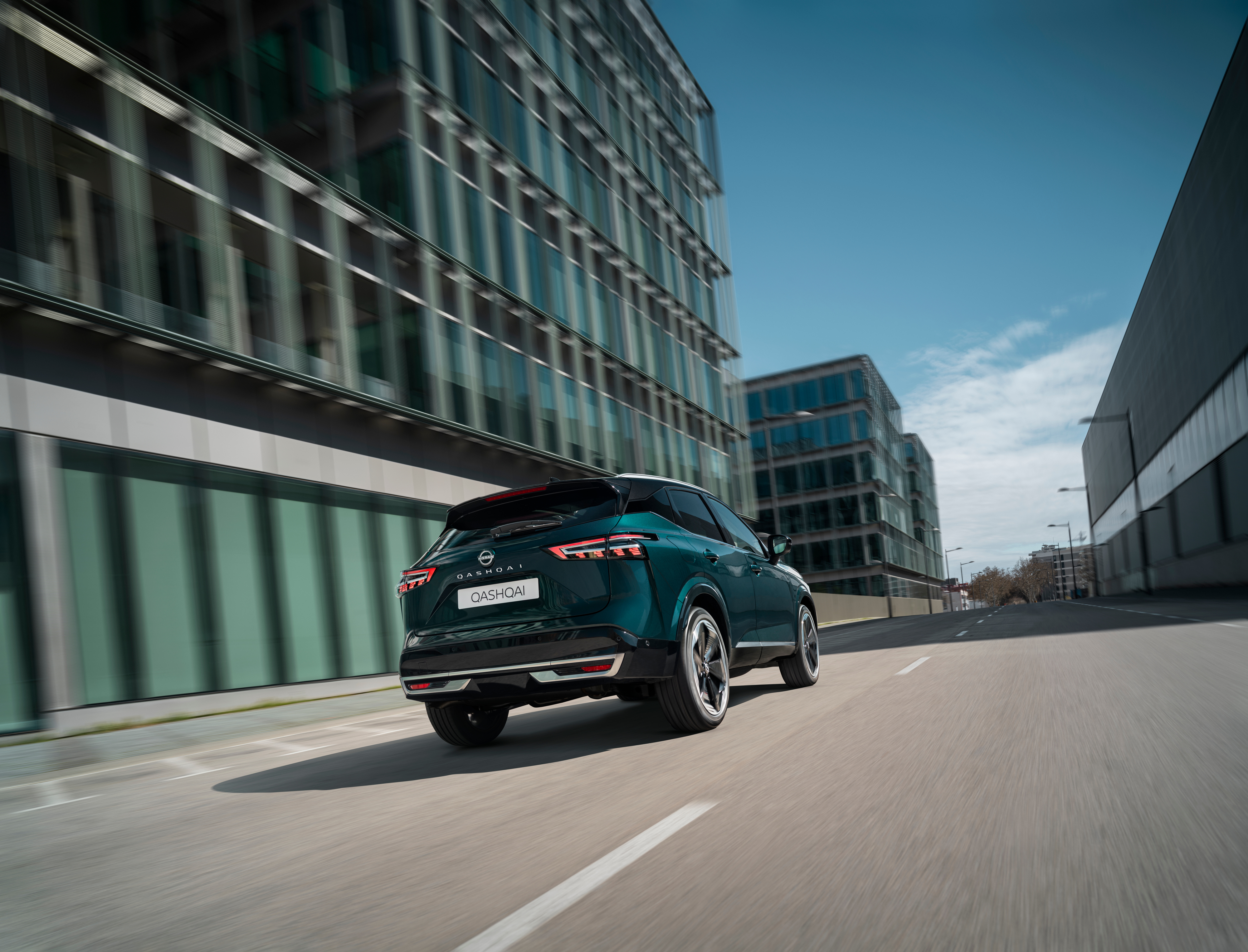 Nissan QASHQAI 1.3L Mild Hybrid 140 PS Manual 2WD
