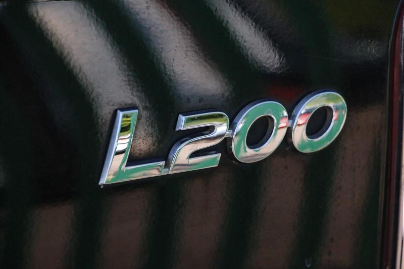 Mitsubishi L200