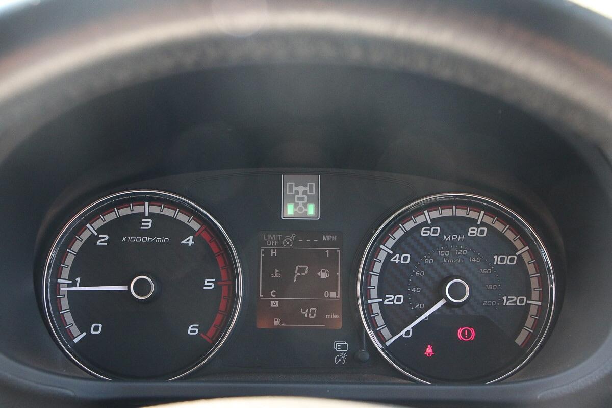 Mitsubishi L200