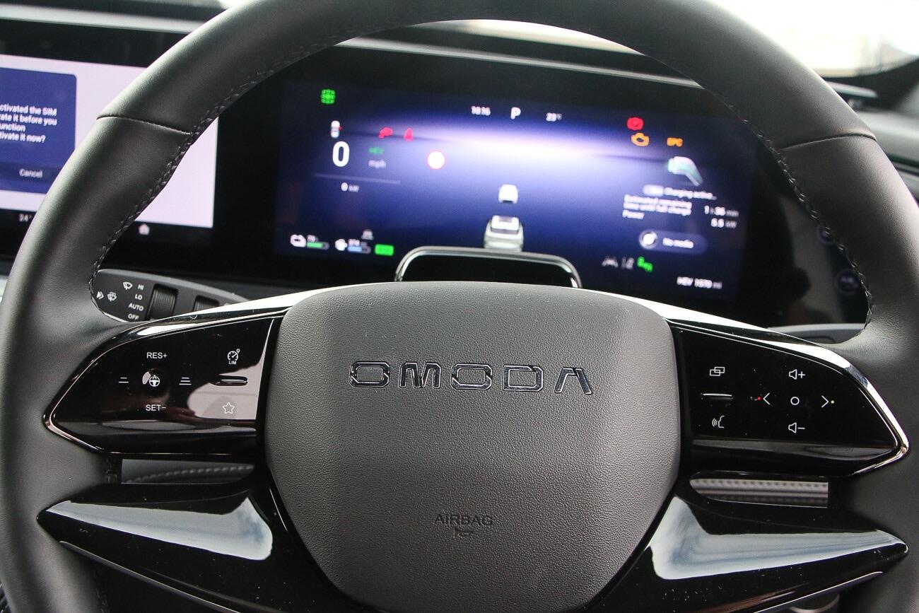 Omoda 9