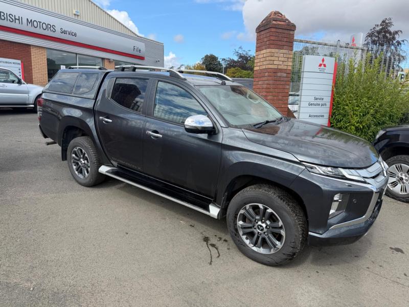 Mitsubishi L200