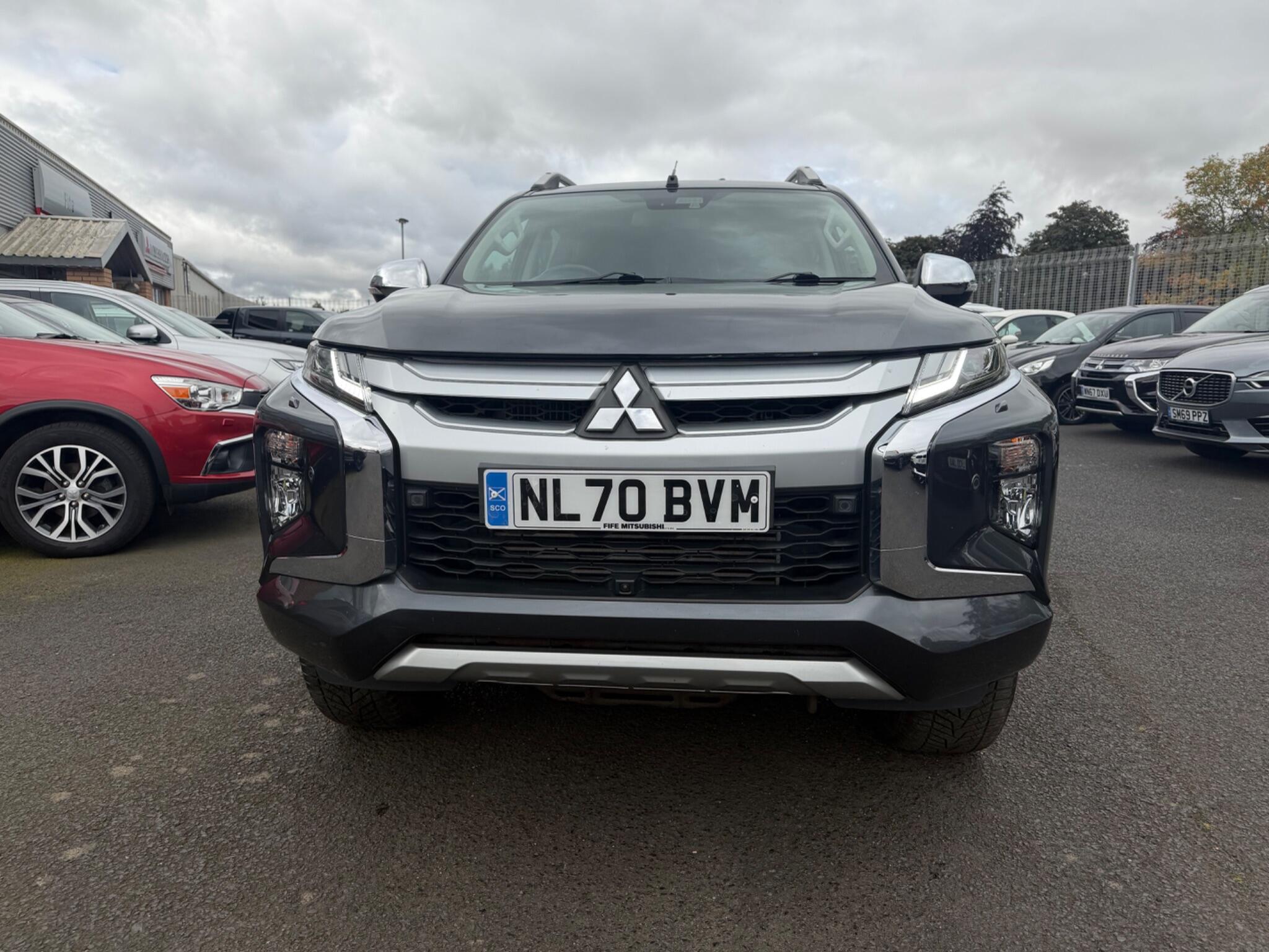 Mitsubishi L200