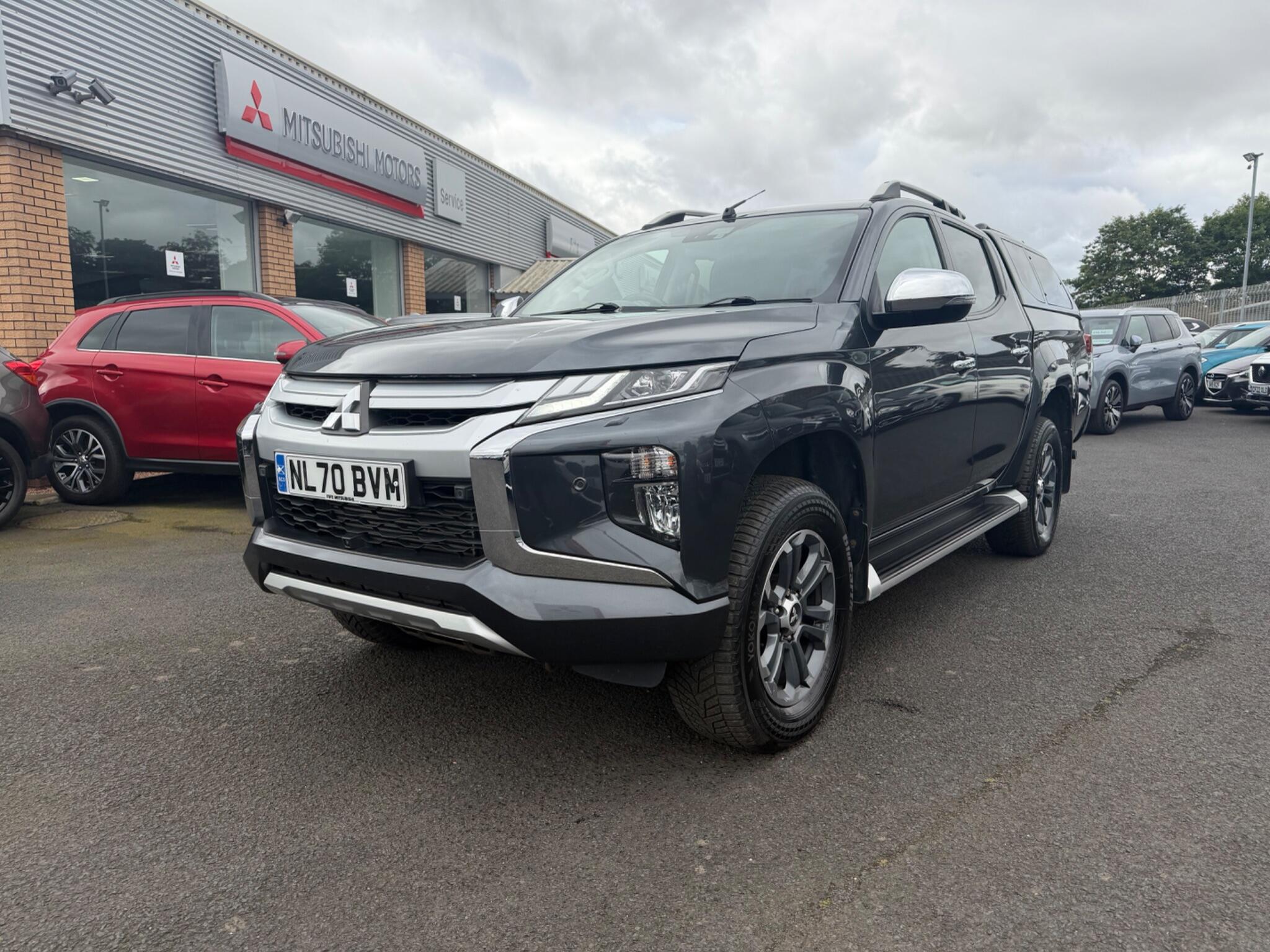 Mitsubishi L200
