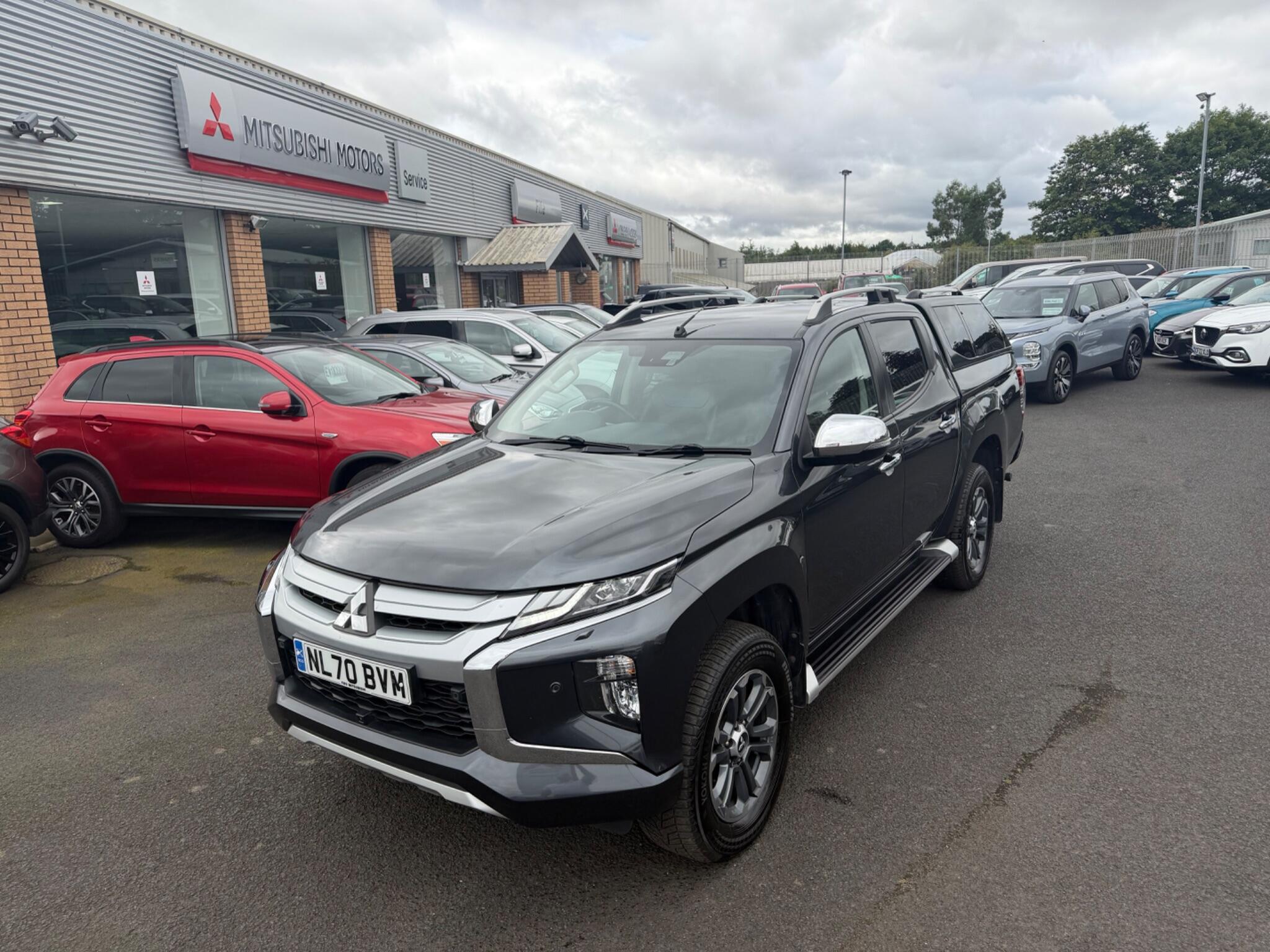Mitsubishi L200