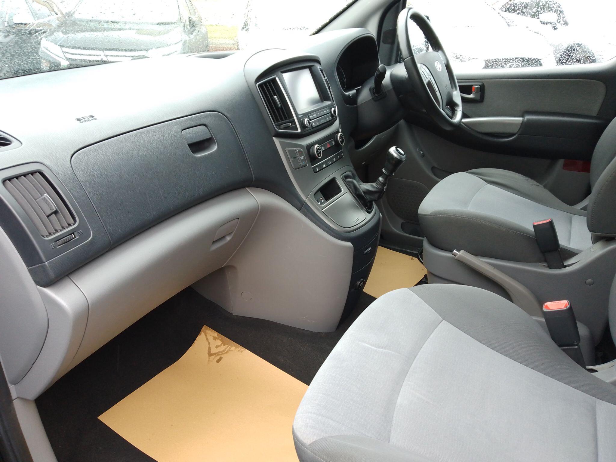 Hyundai I800