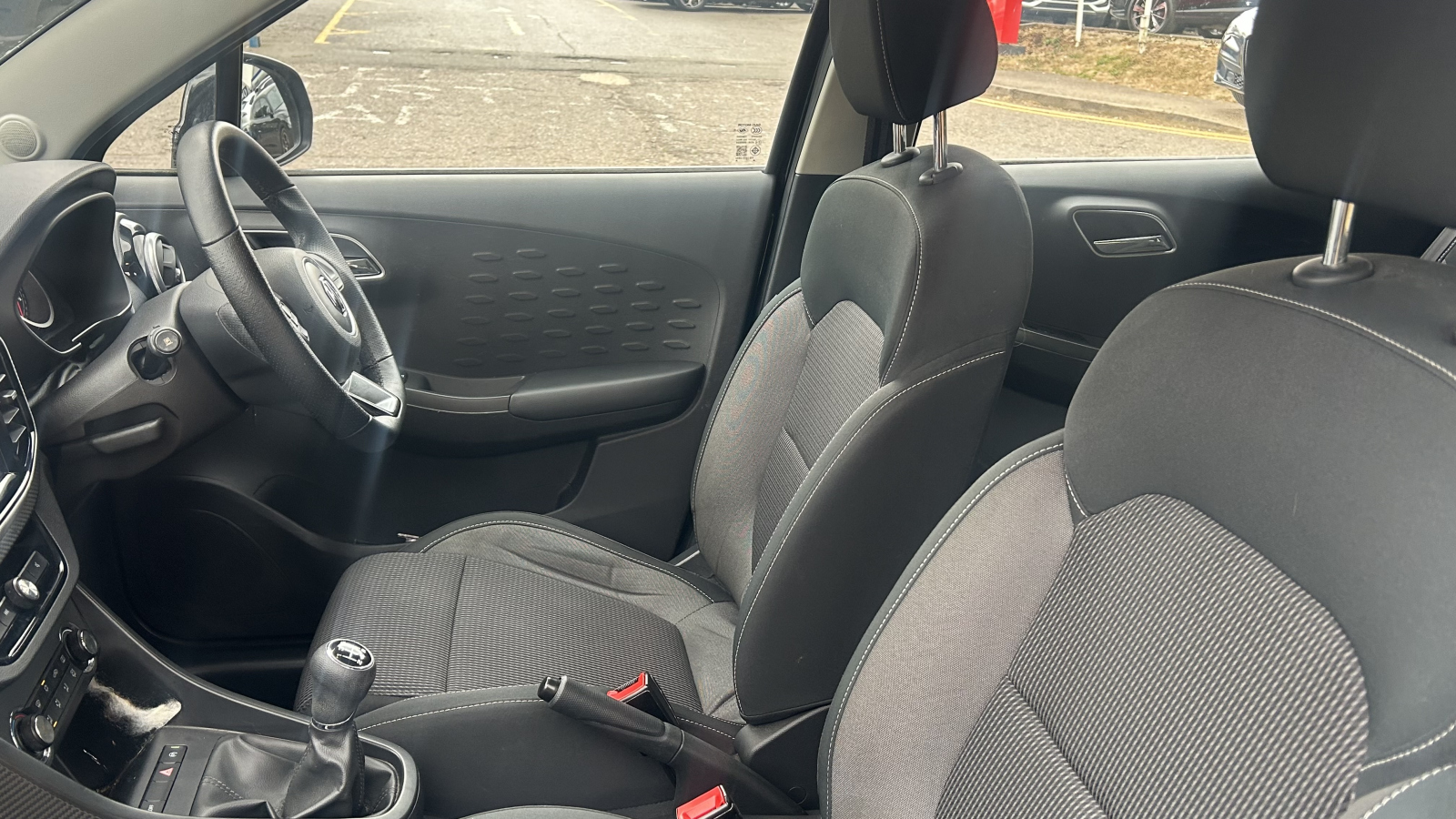 MG Motor UK MG3