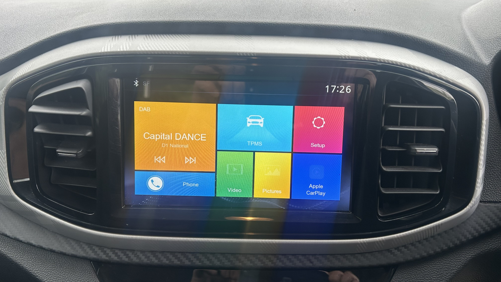 MG Motor UK MG3