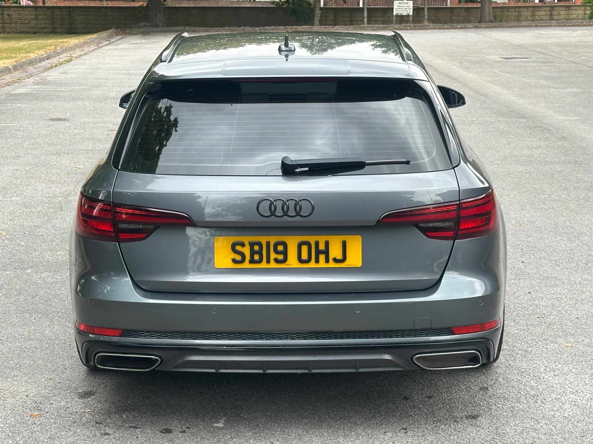 Audi A4 Avant