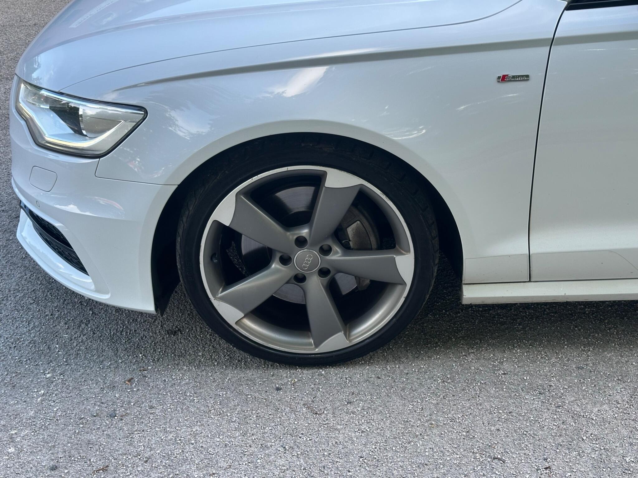 Audi A6 Saloon