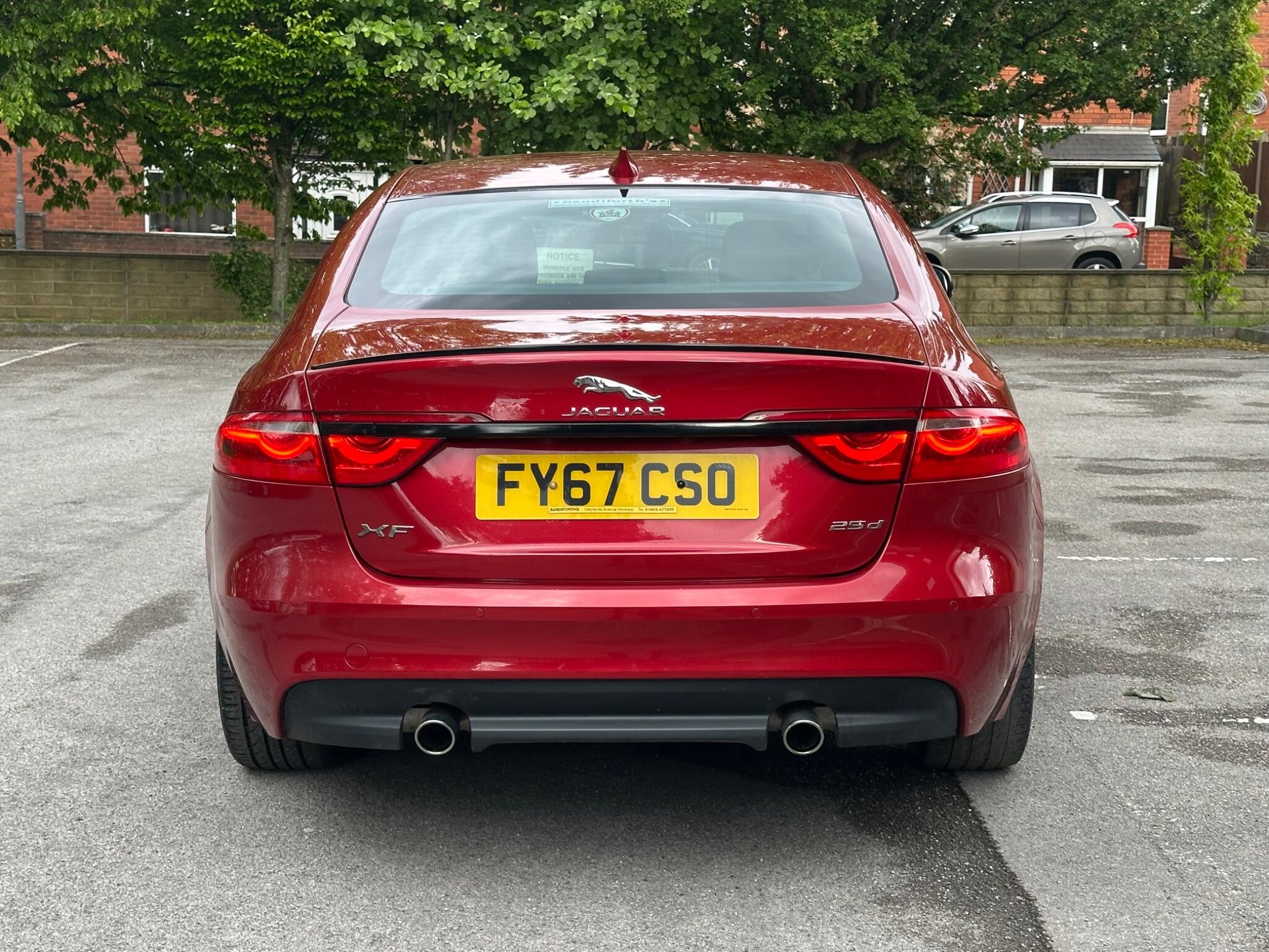 Jaguar XF