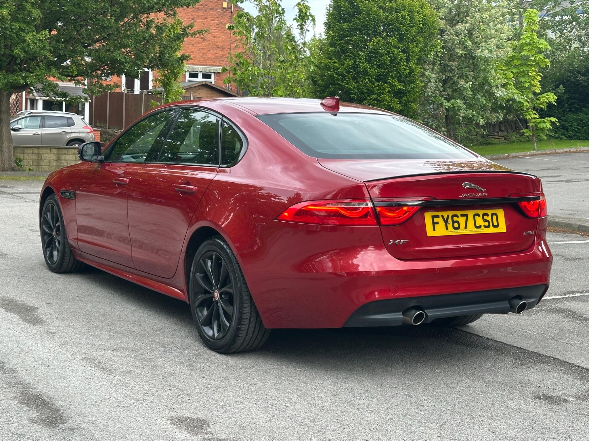 Jaguar XF