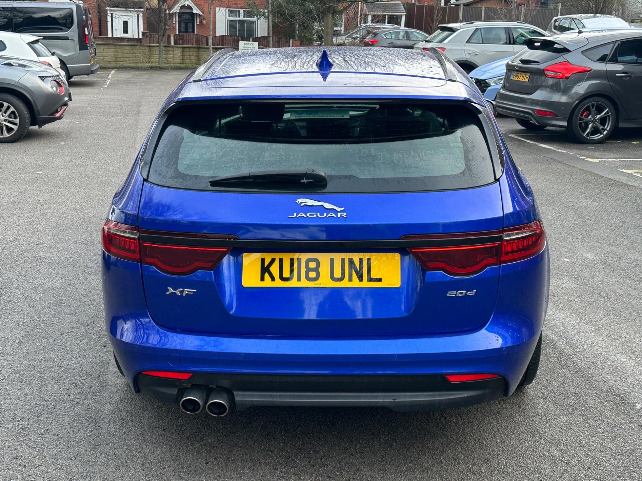 Jaguar XF