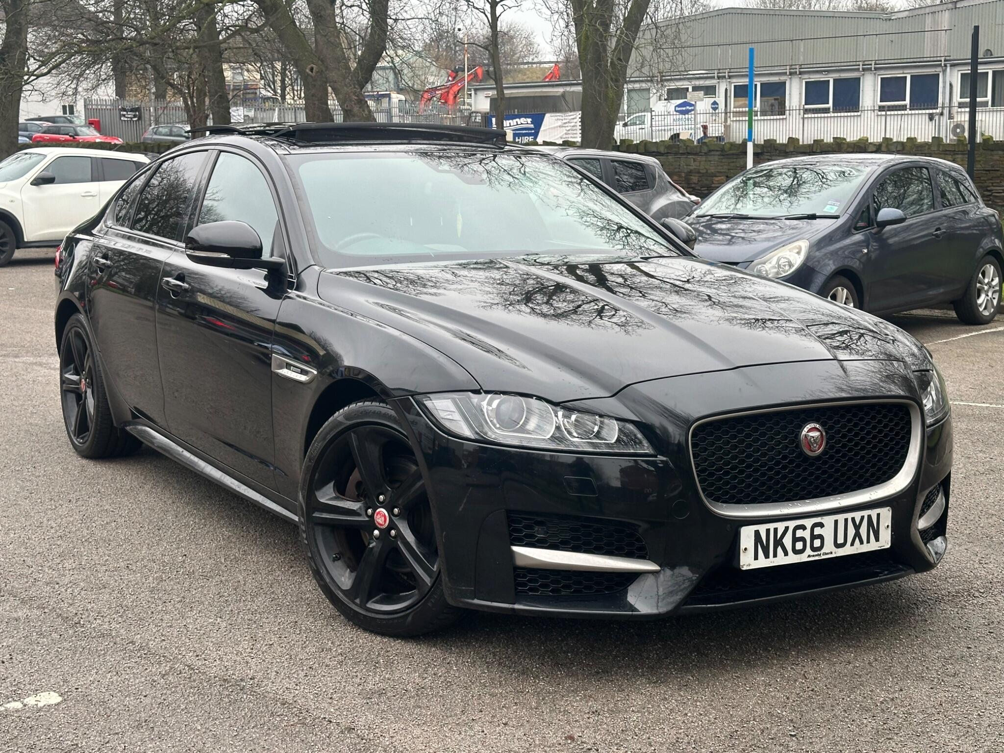 Jaguar XF