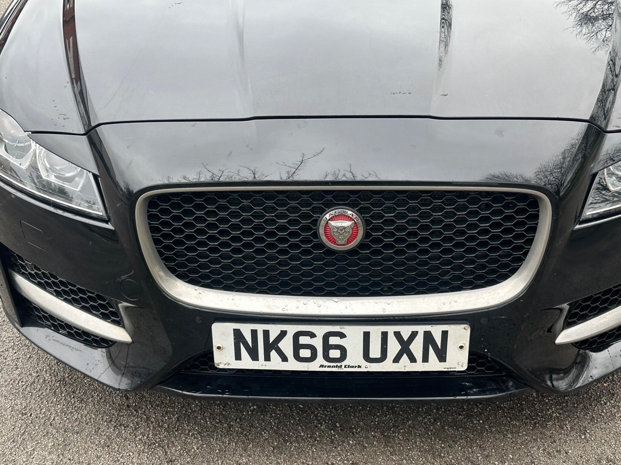 Jaguar XF