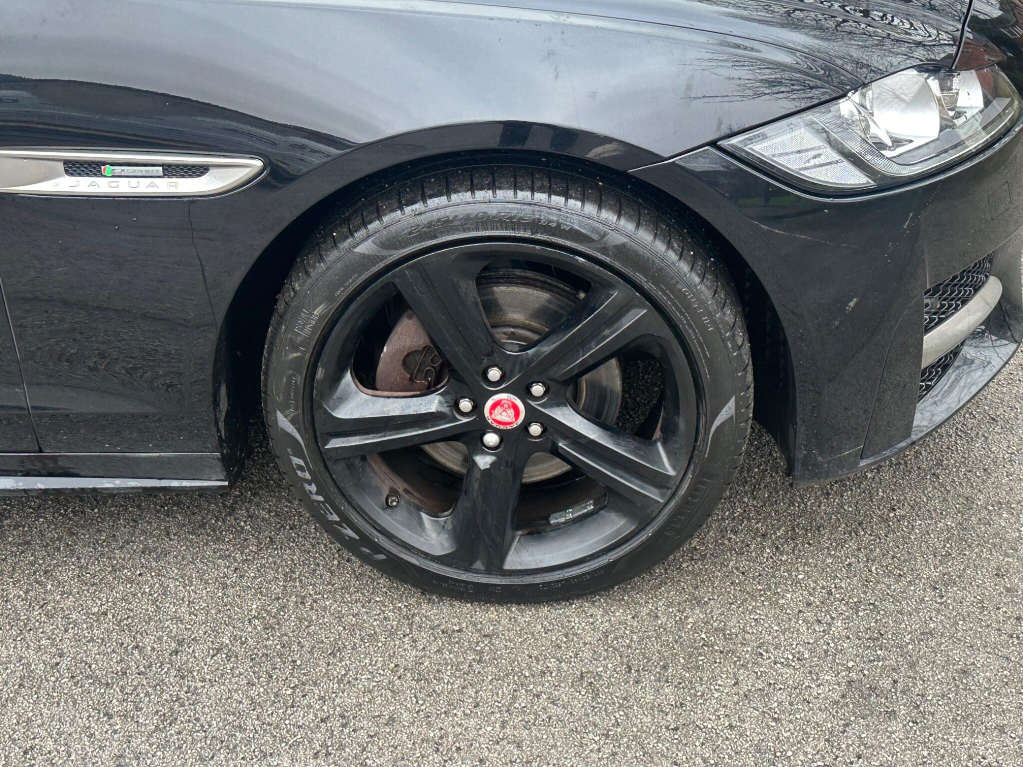 Jaguar XF