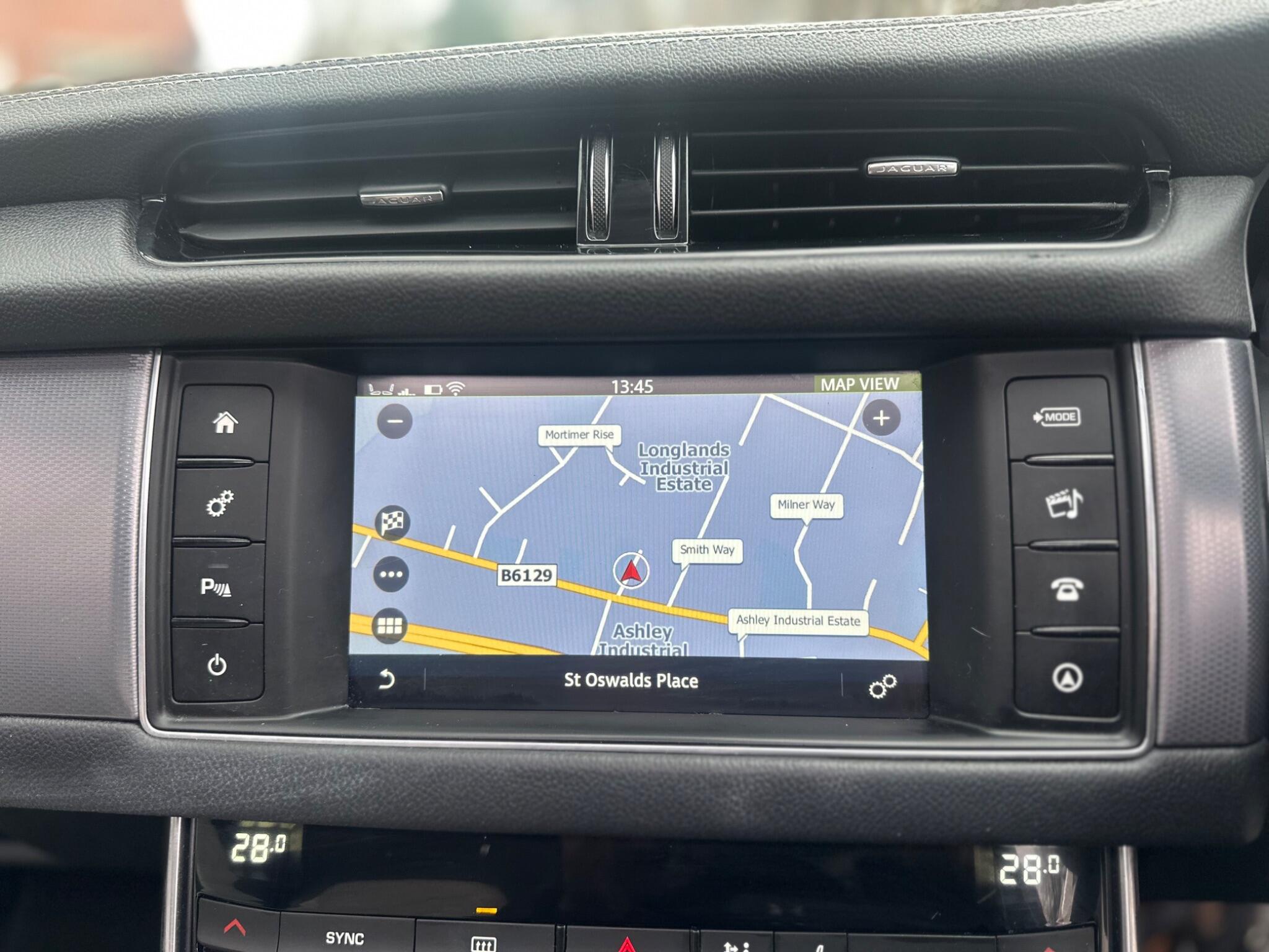 Jaguar XF
