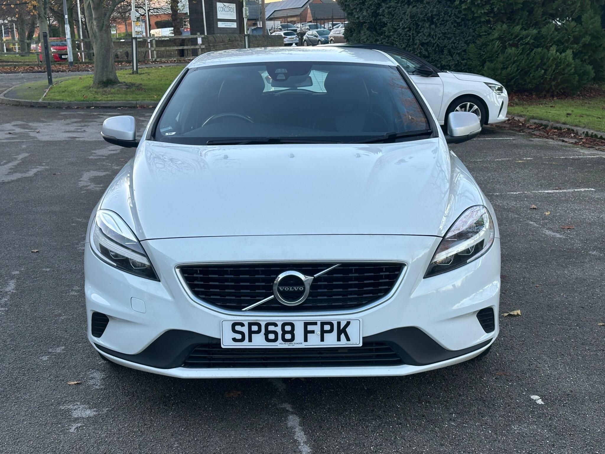 Volvo V40