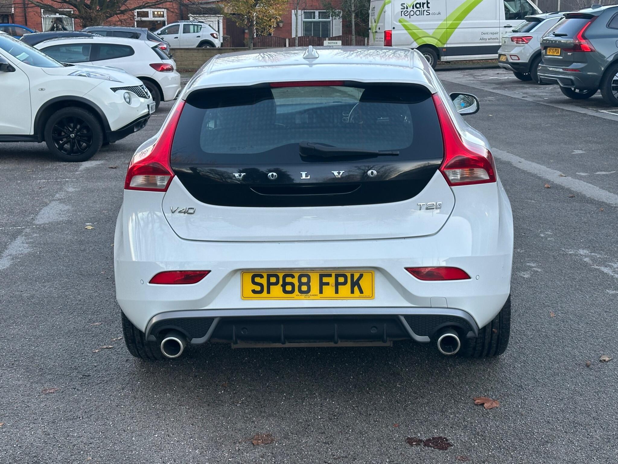 Volvo V40