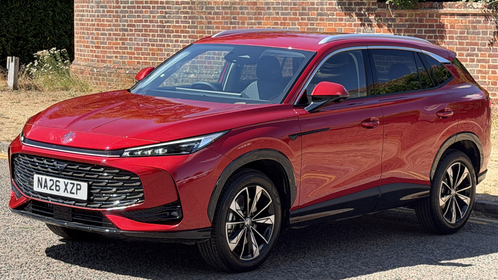 MG Motor UK HS