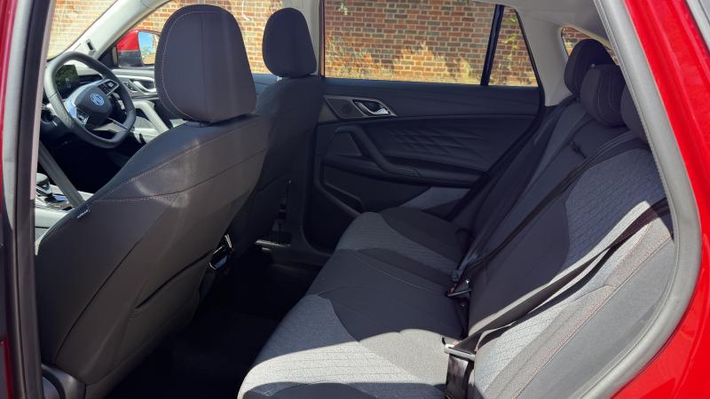 MG Motor UK HS