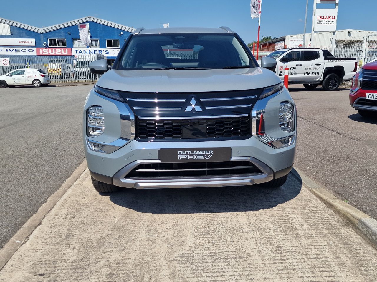 Mitsubishi Outlander PHEV