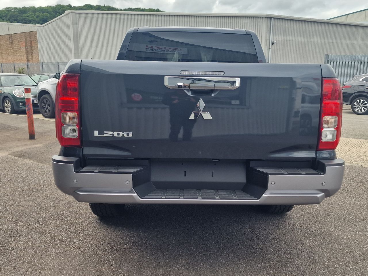 Mitsubishi L200