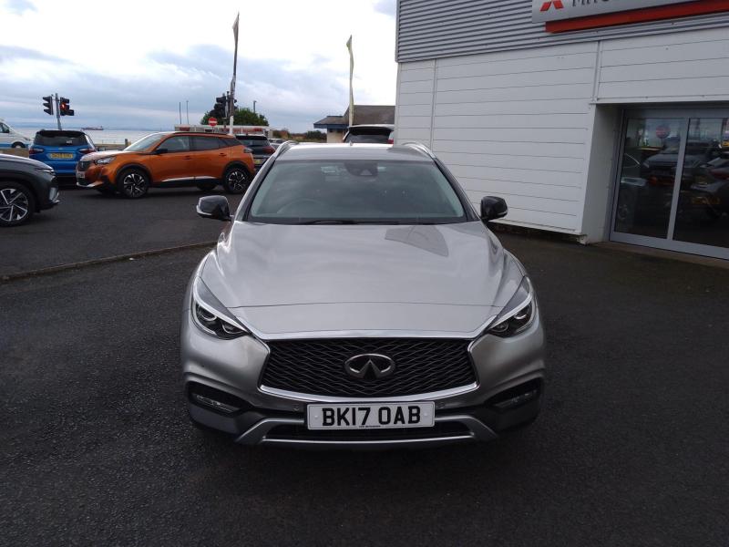 Infiniti Qx30