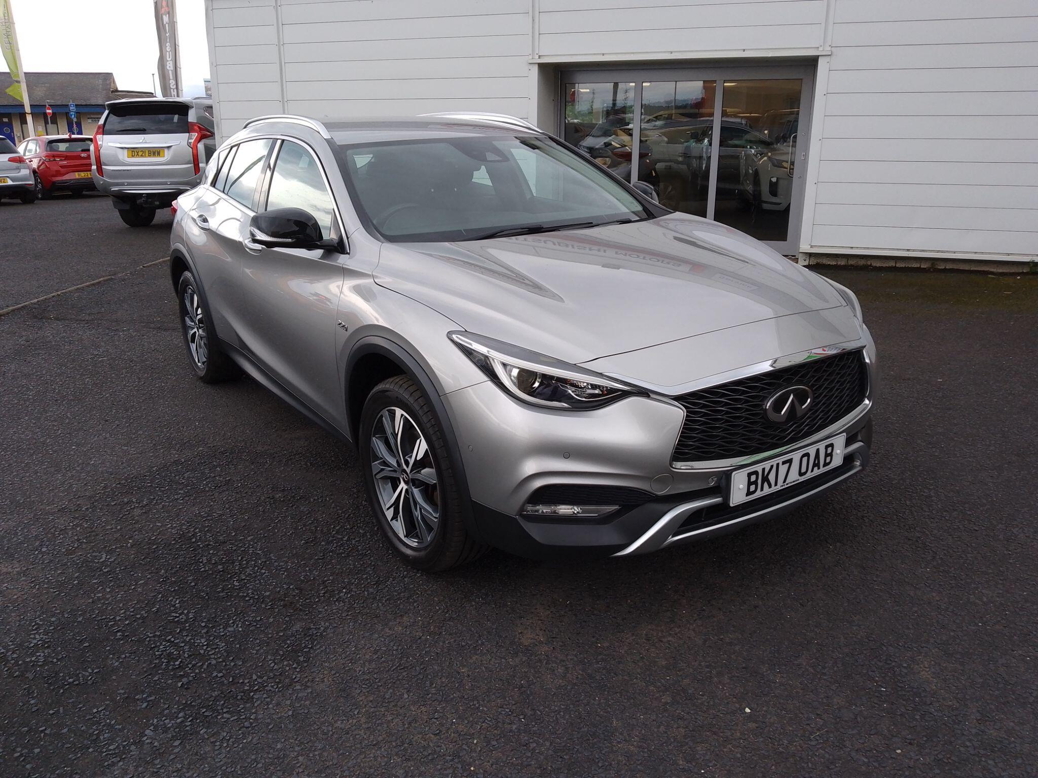 Infiniti Qx30