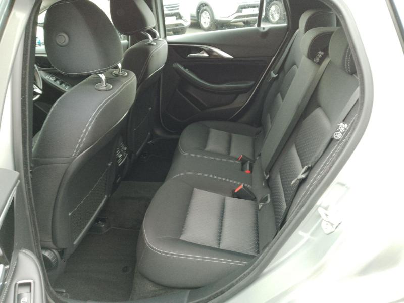 Infiniti Qx30