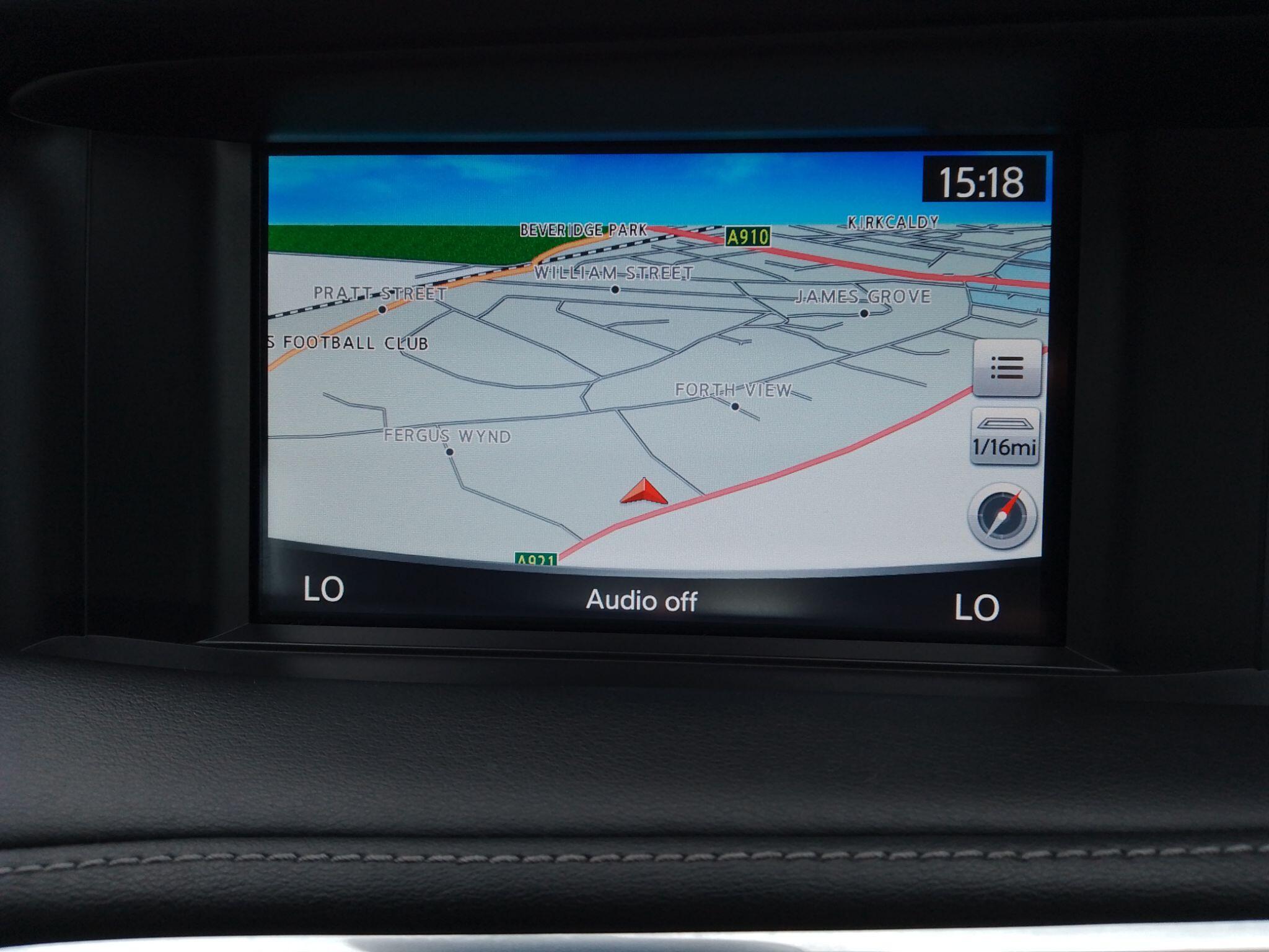 Infiniti Qx30