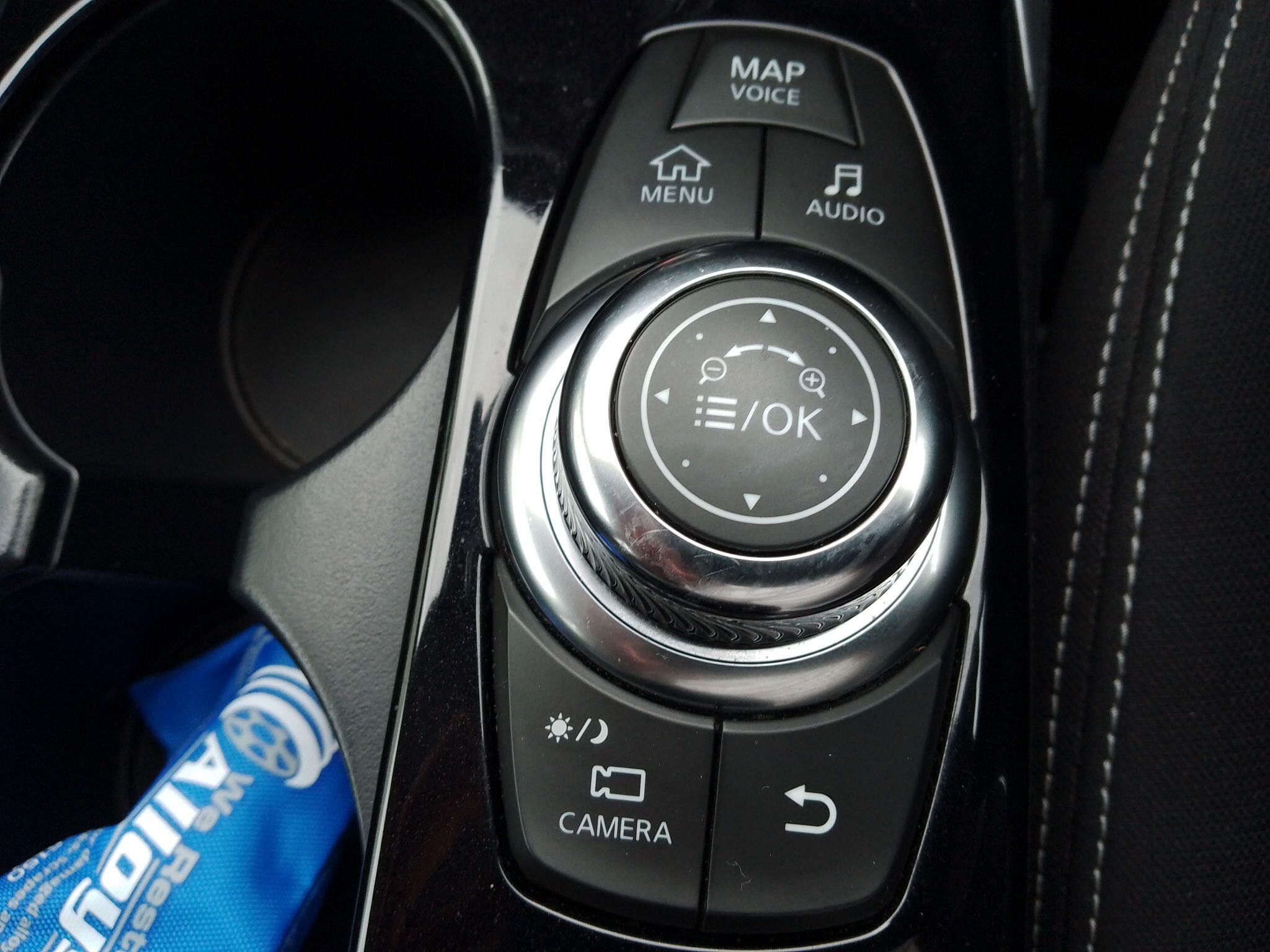 Infiniti Qx30