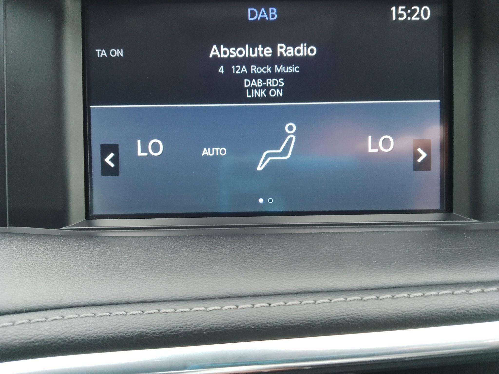 Infiniti Qx30