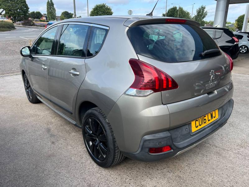 Peugeot 3008 SUV
