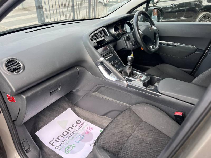 Peugeot 3008 SUV