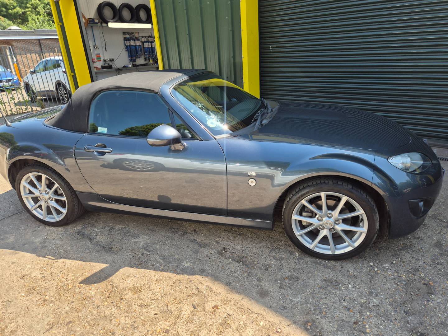 Mazda MX-5