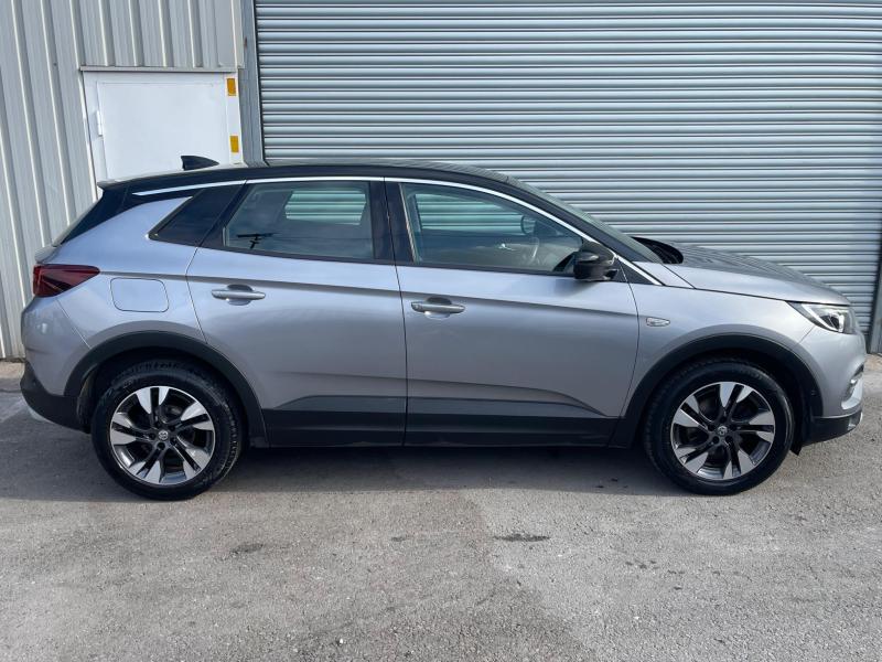 Vauxhall Grandland X