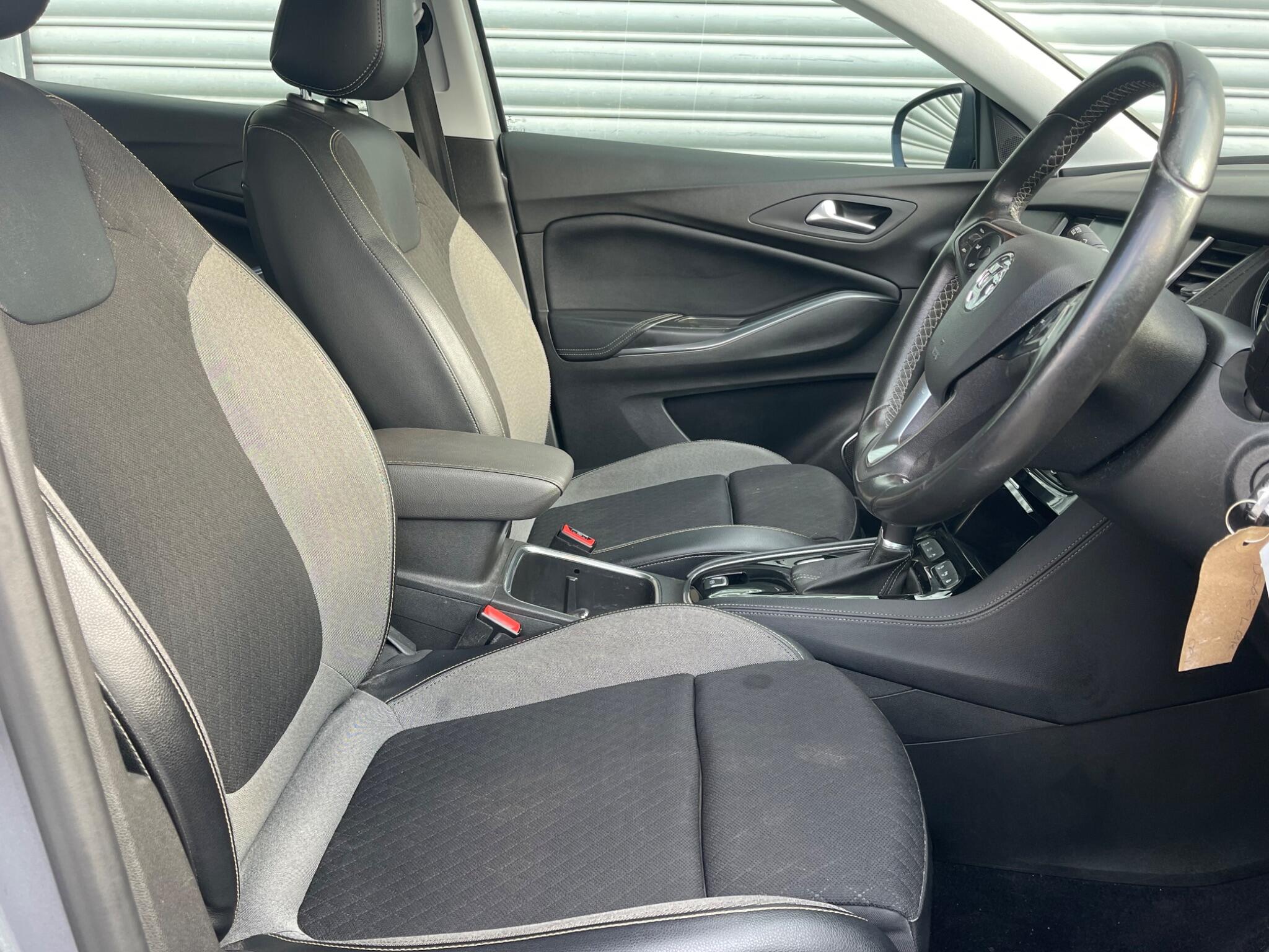Vauxhall Grandland X